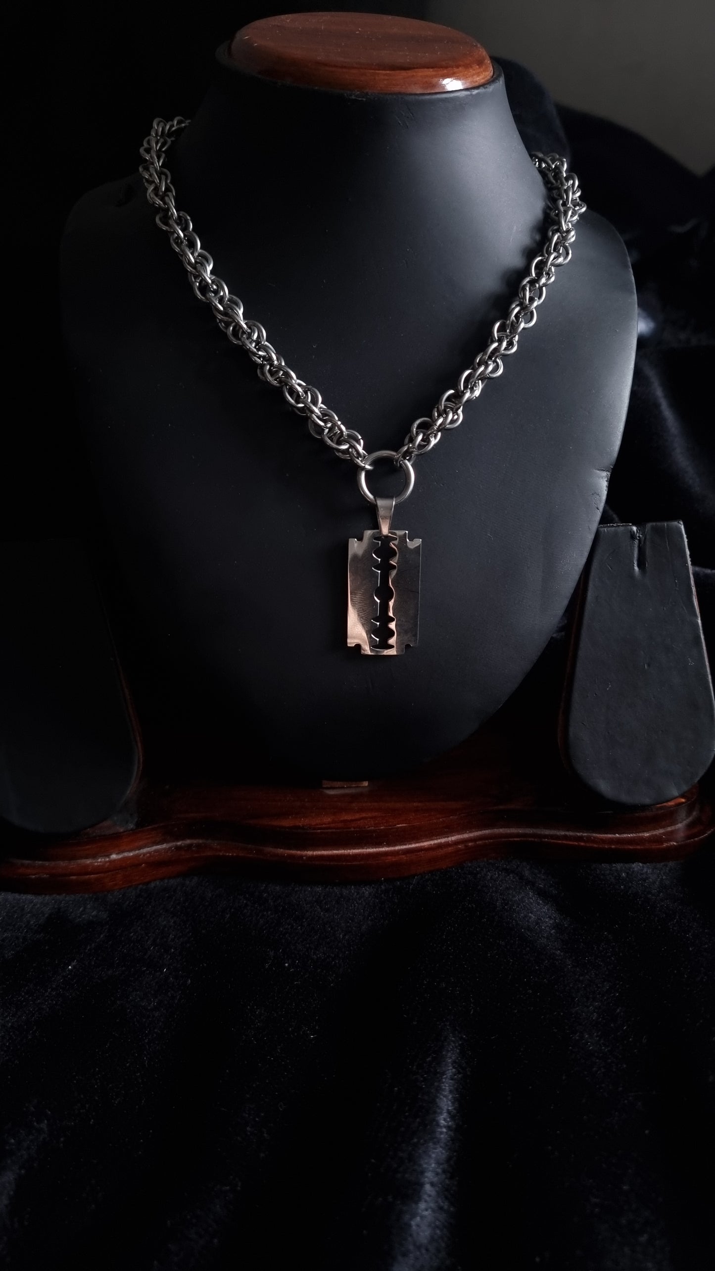 The Stoic Chain