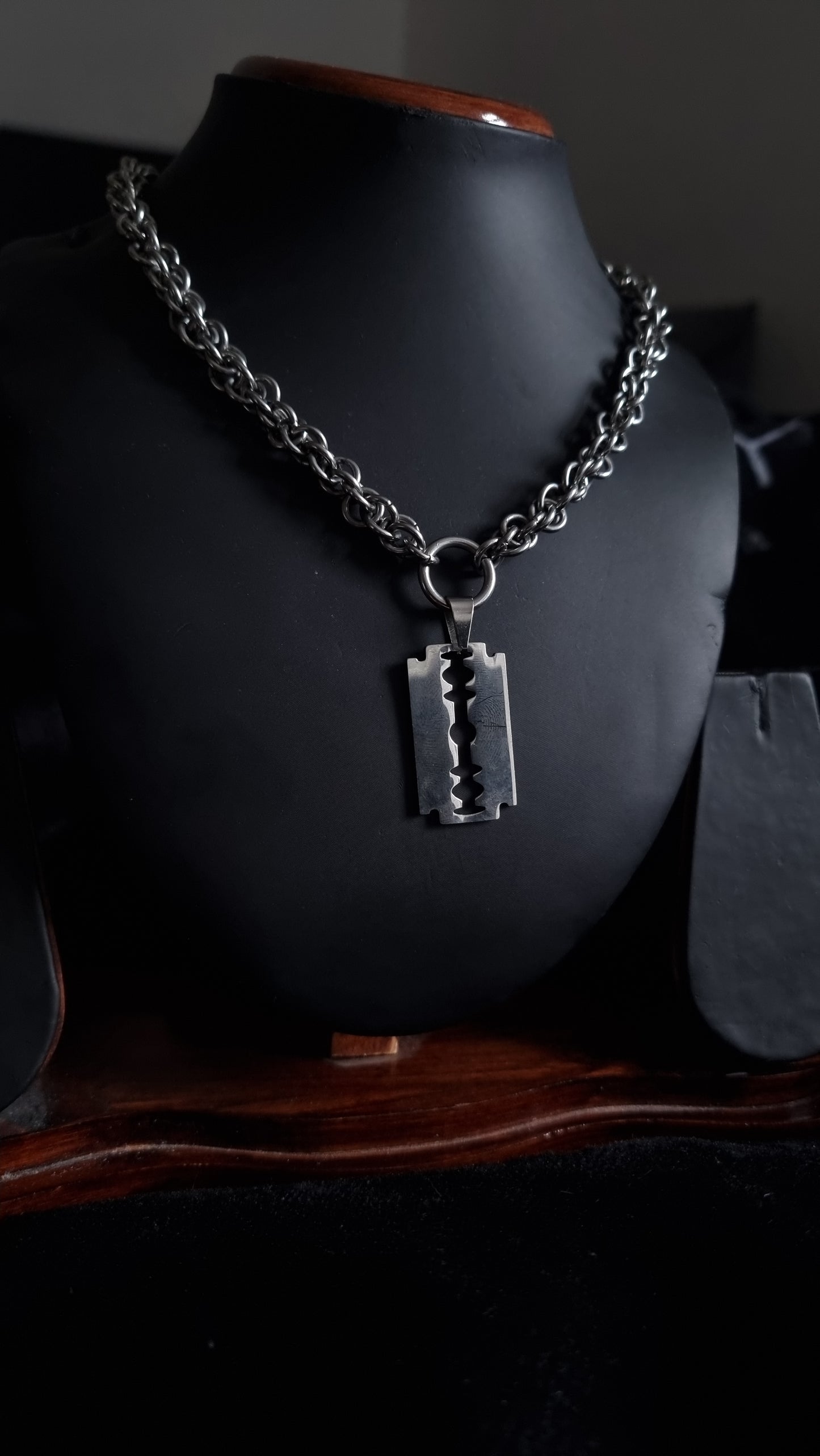 The Stoic Chain