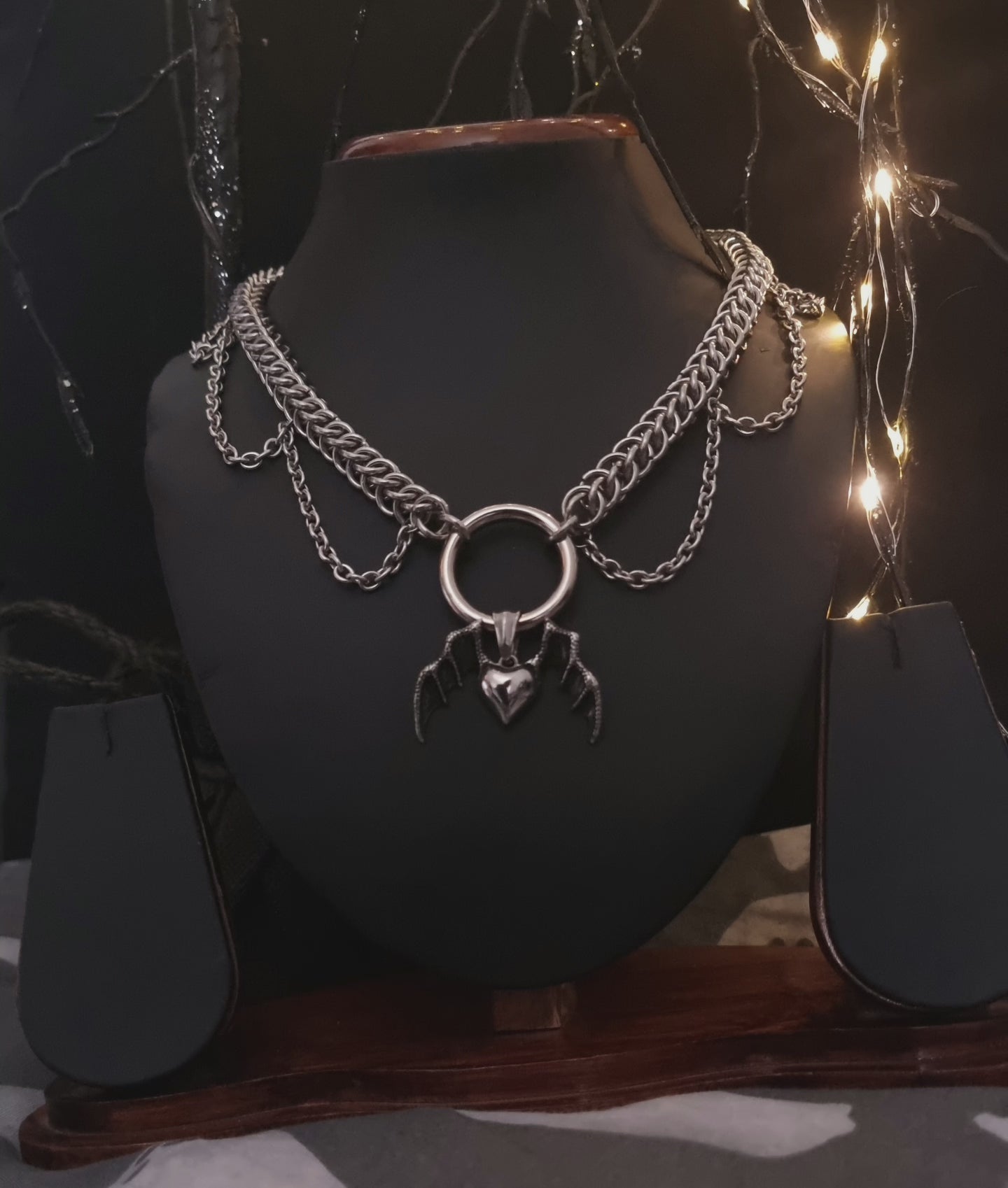 The Angelic Choker