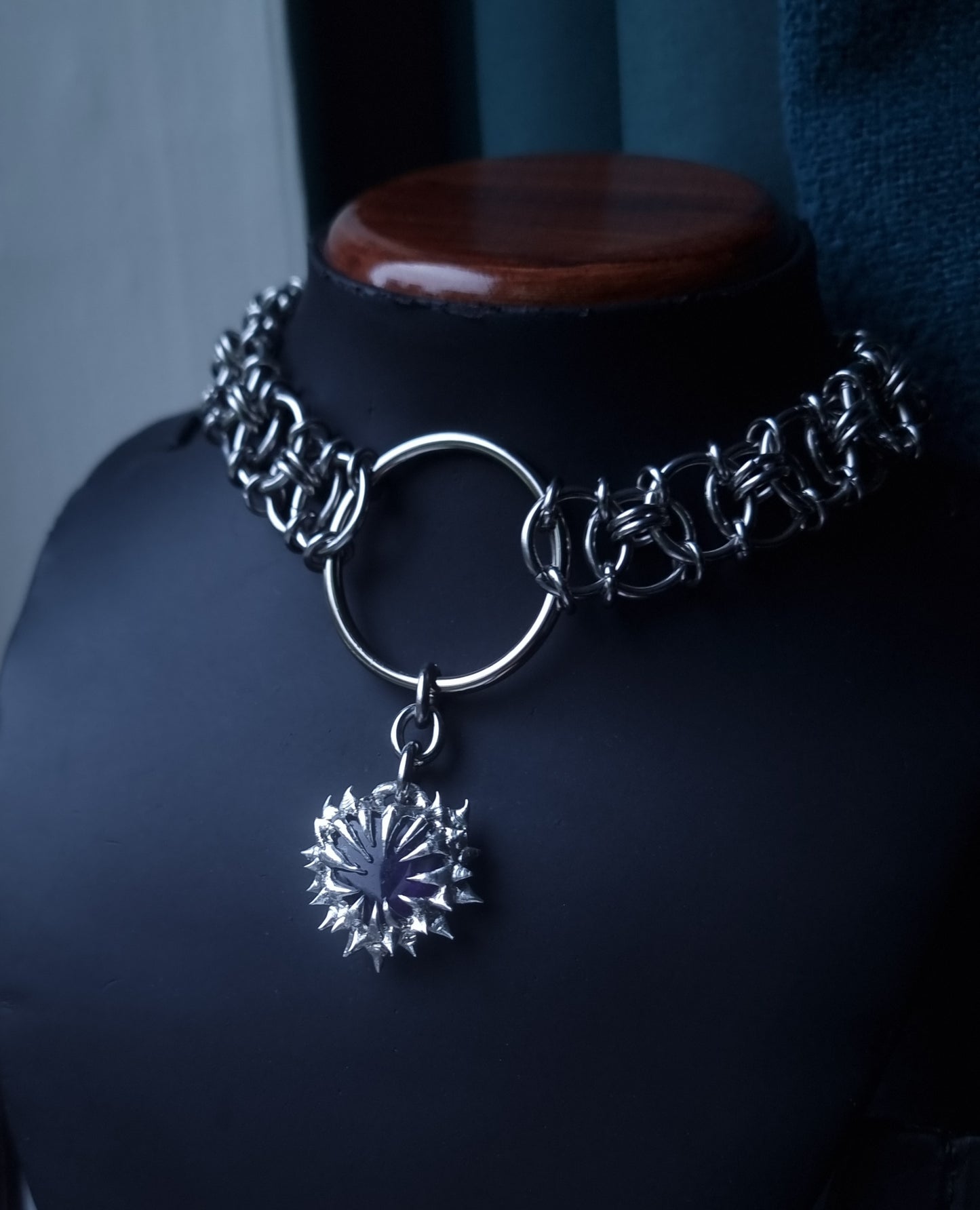 Venus Choker