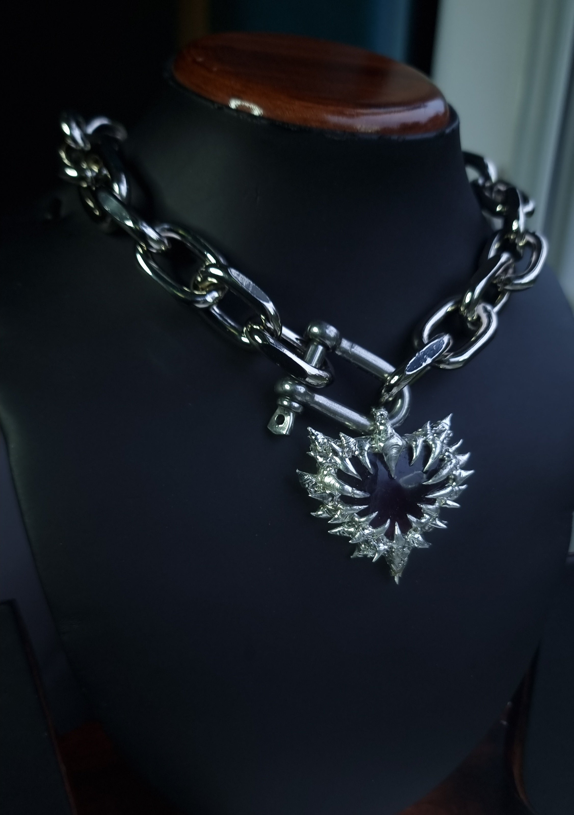 Shackled Heart Chain – Harrowed Chains