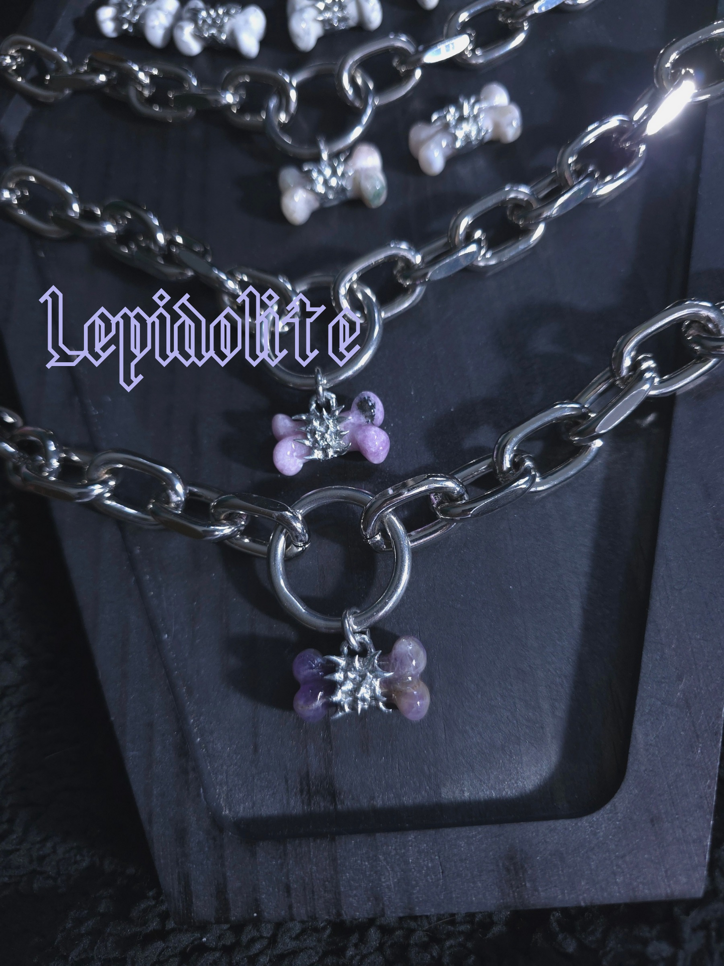 The Momento Mori Chain